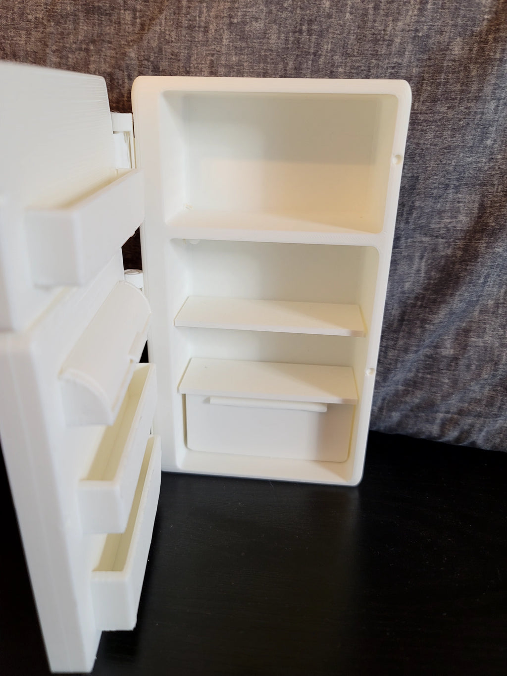 Mini fridge