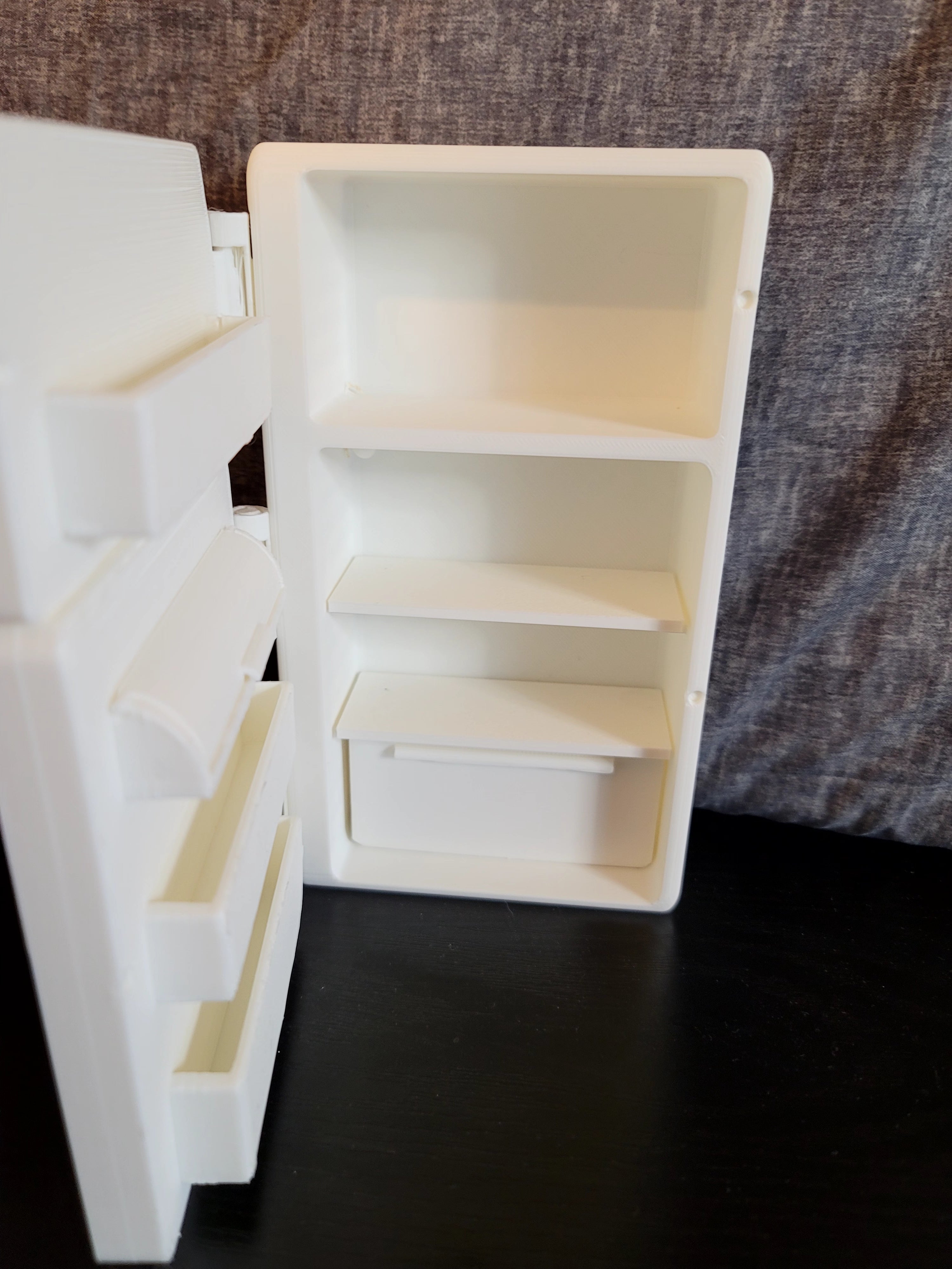 Mini fridge